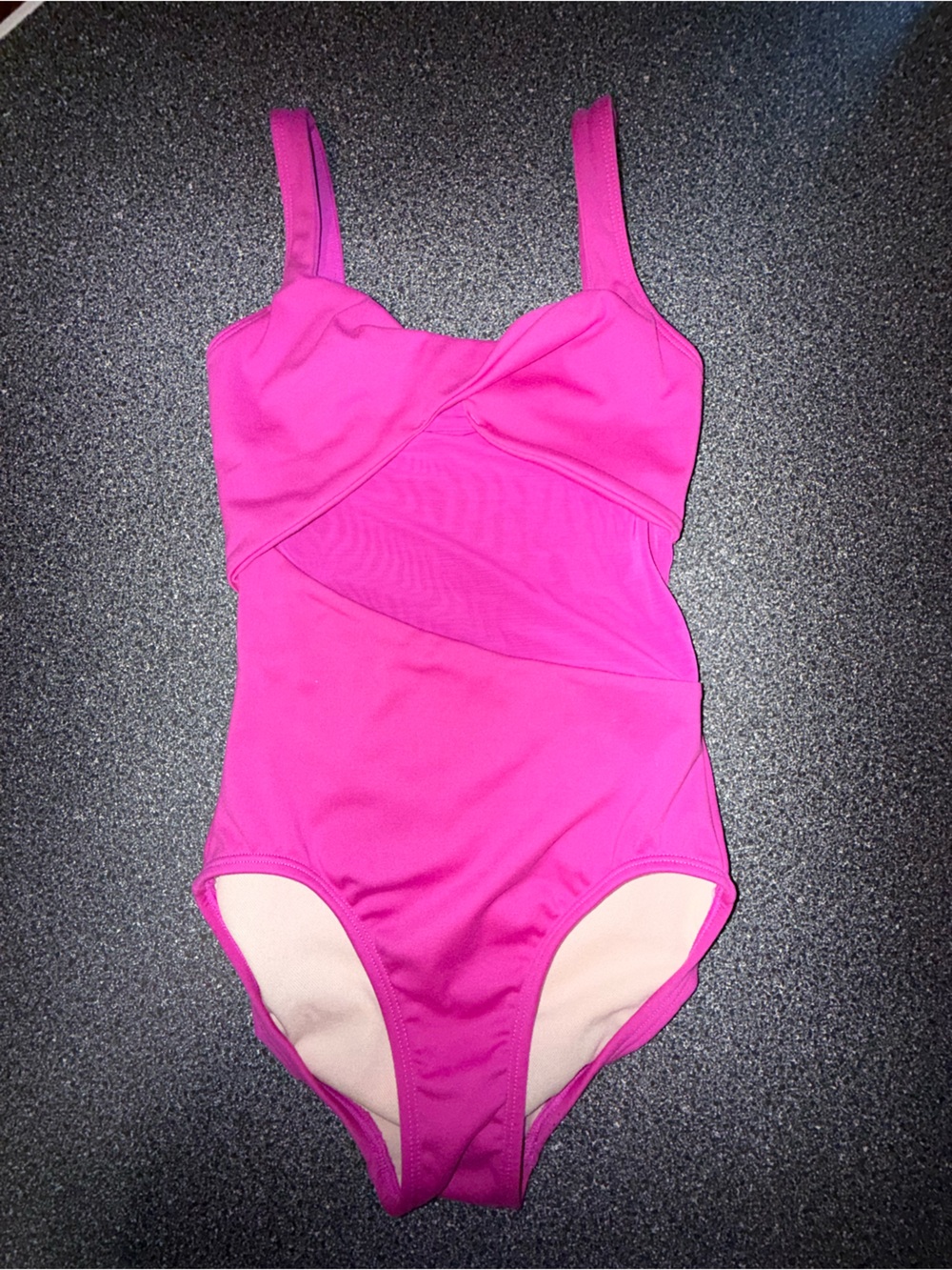 Jo & Jax Dance Leotard Size Youth Large in Fuchsia/Pink Color